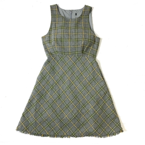 Banana Republic Dresses & Skirts - Banana Republic Plaid Wool Dress